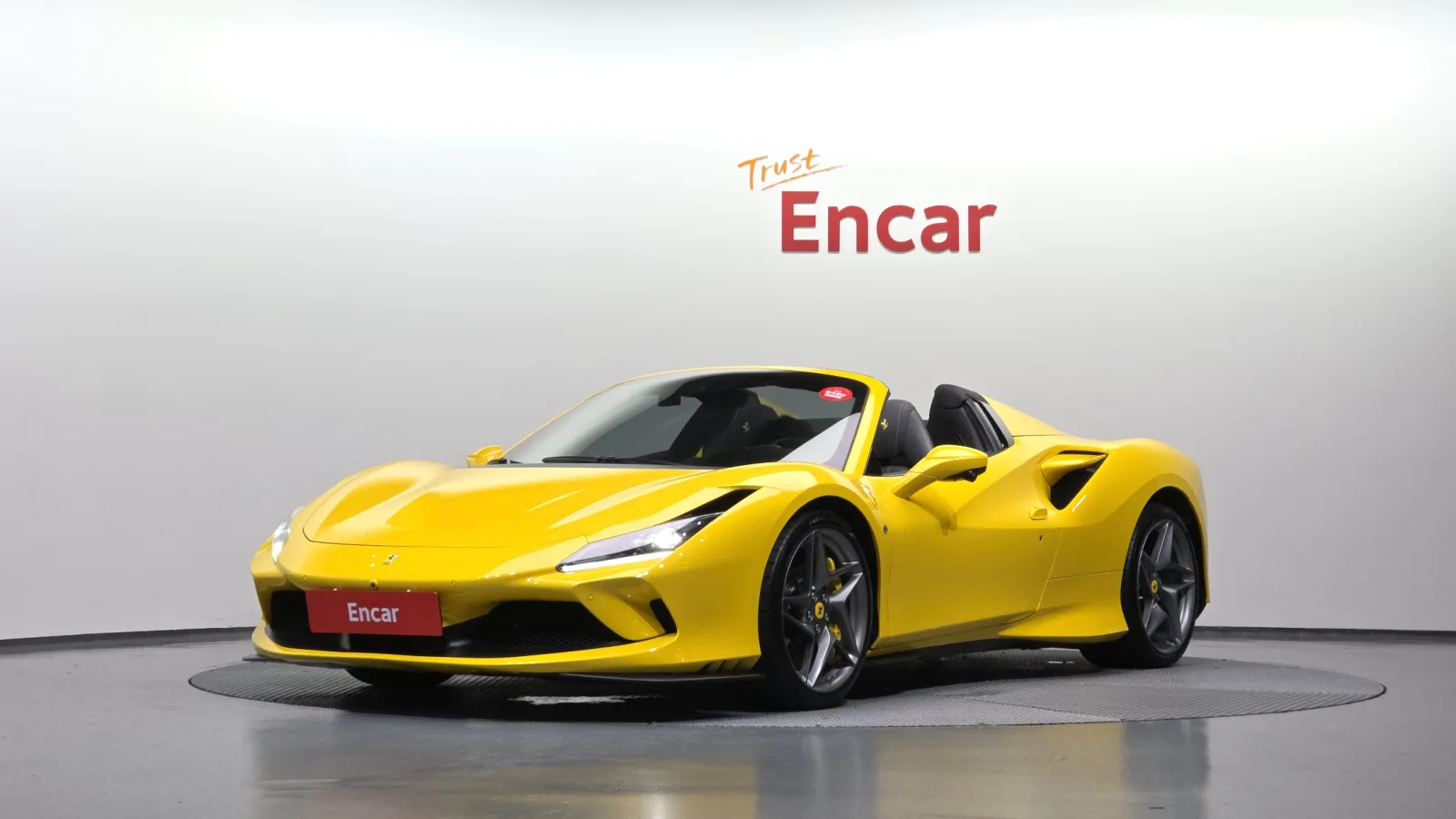 2021 Ferrari F8