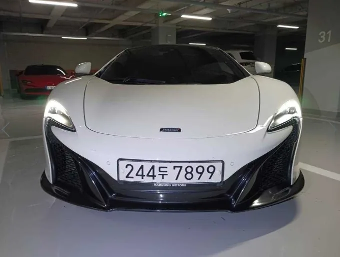 2015 McLaren 650S