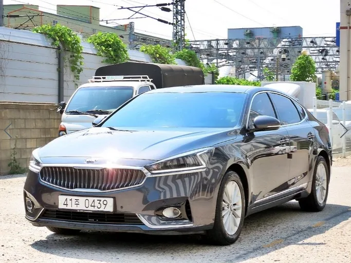 2016 Kia K7