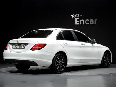 2019 Mercedes-Benz C-Class