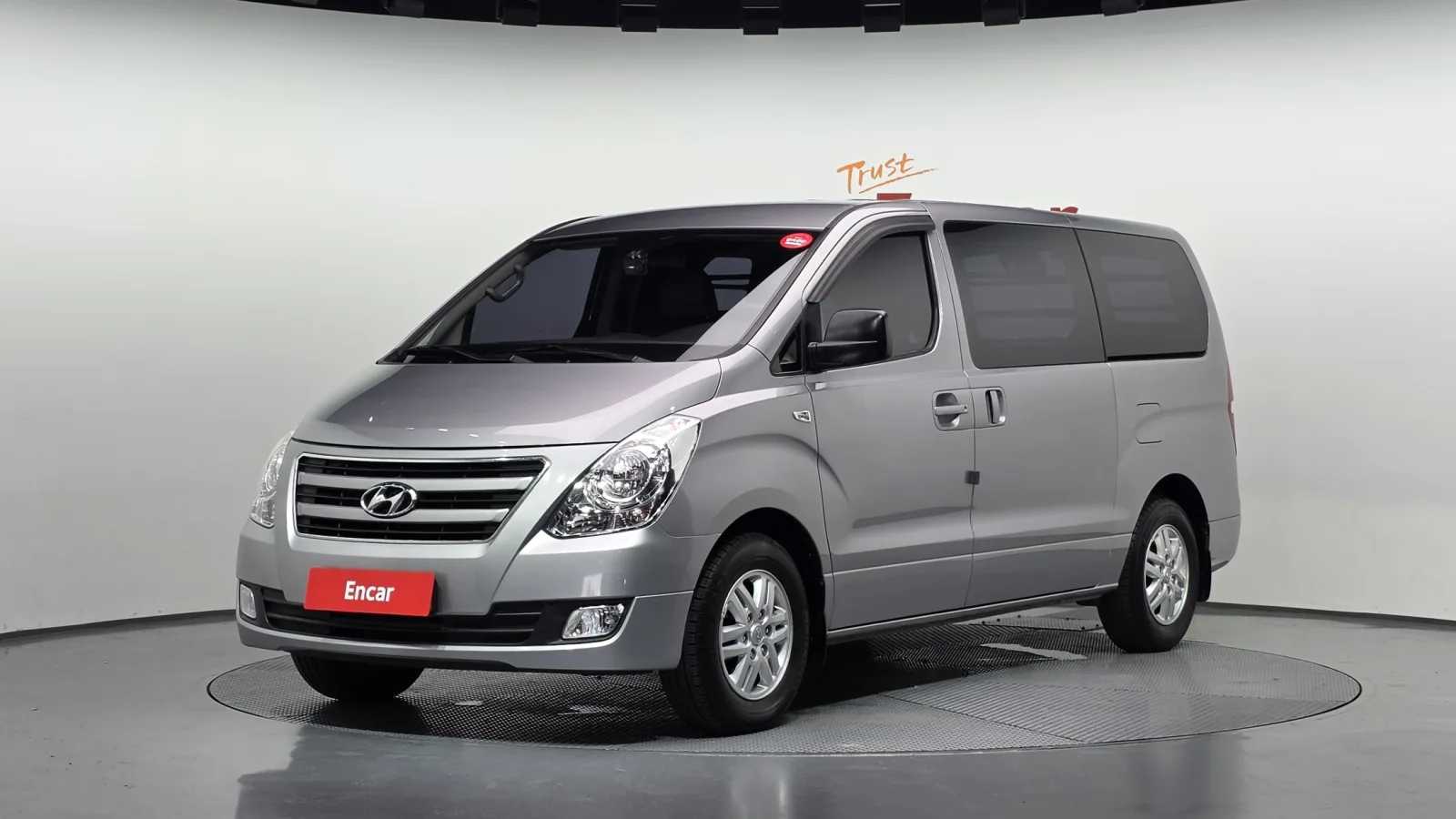 2017 Hyundai Starex