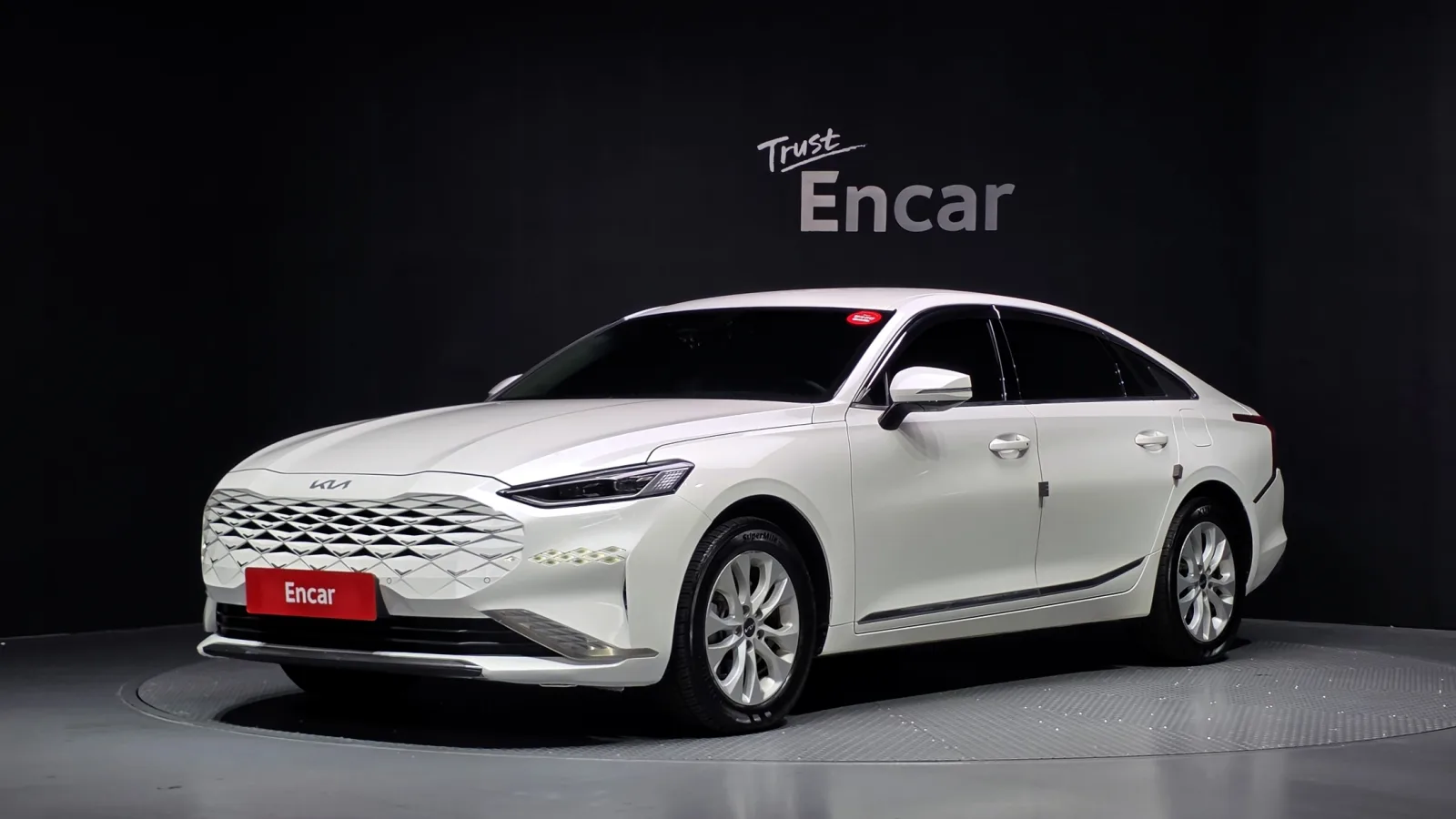 2023 Kia K8