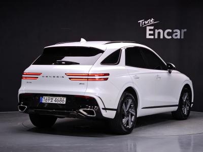 2025 Genesis GV70