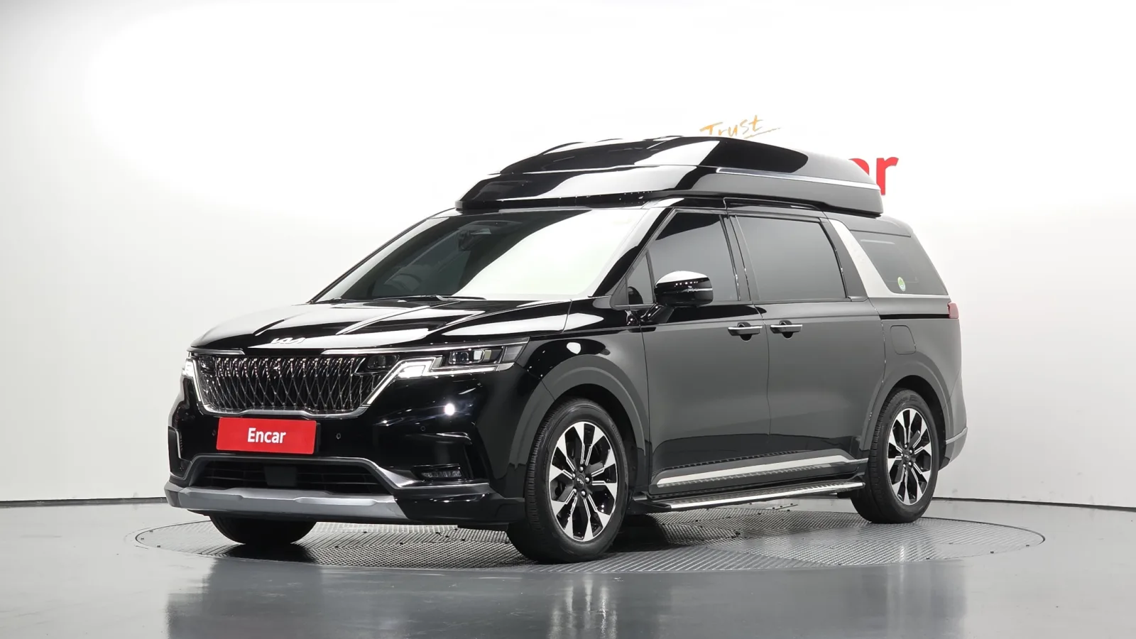 2023 Kia Carnival