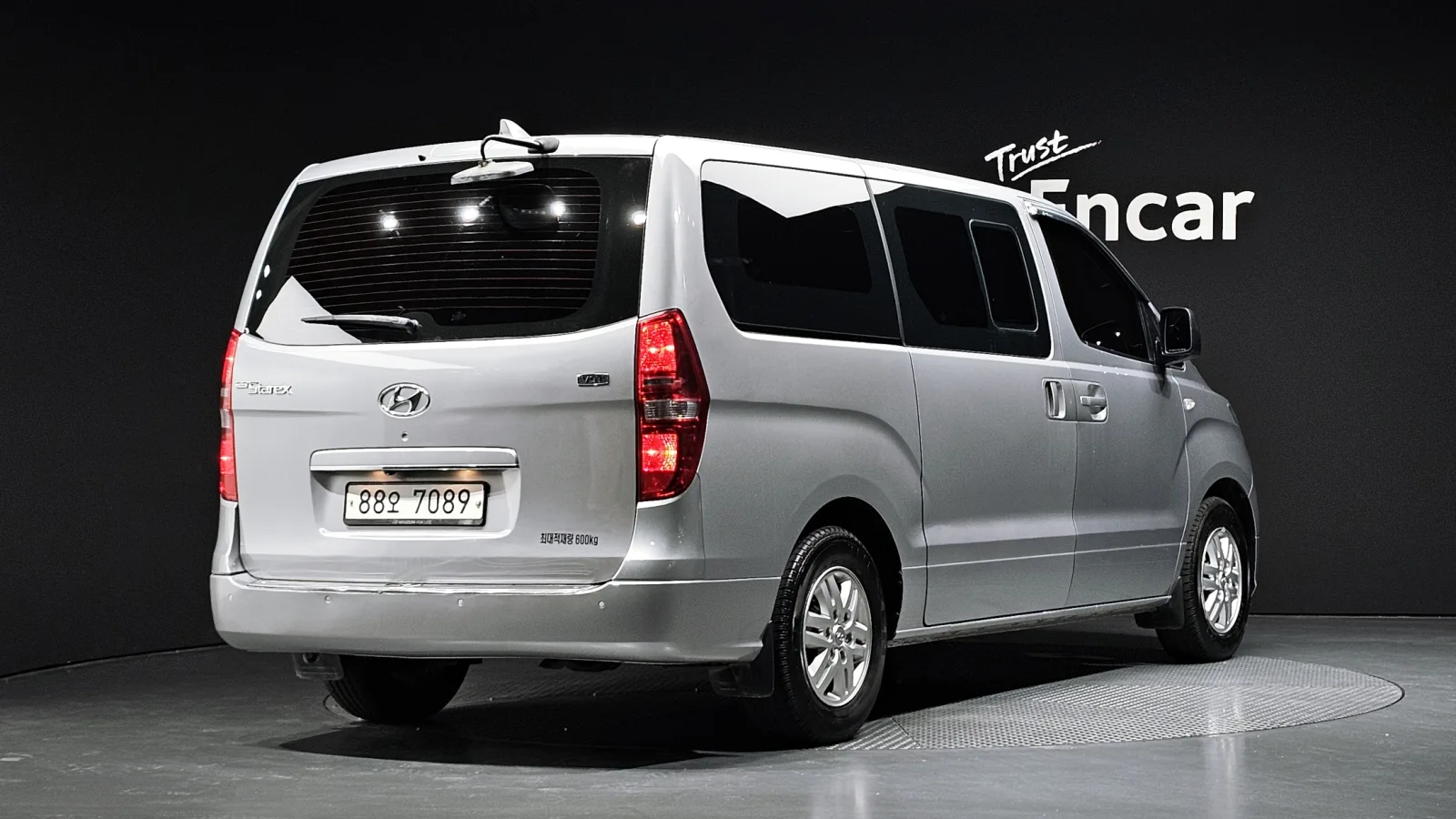 2018 Hyundai Starex