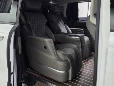 2025 Kia Carnival