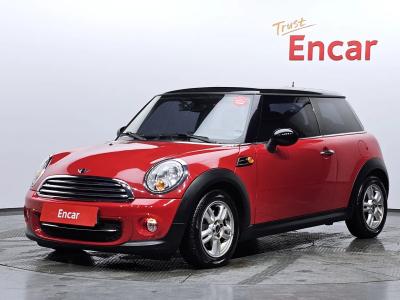 2012 MINI Cooper