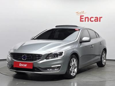 2016 Volvo S60