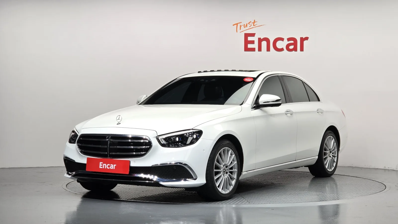 2022 Mercedes-Benz E-Class