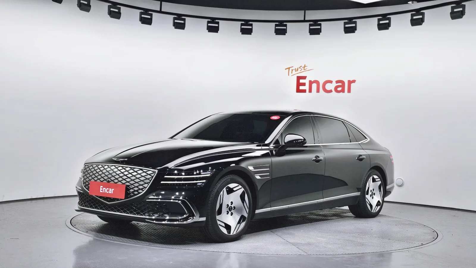 2025 Genesis G80