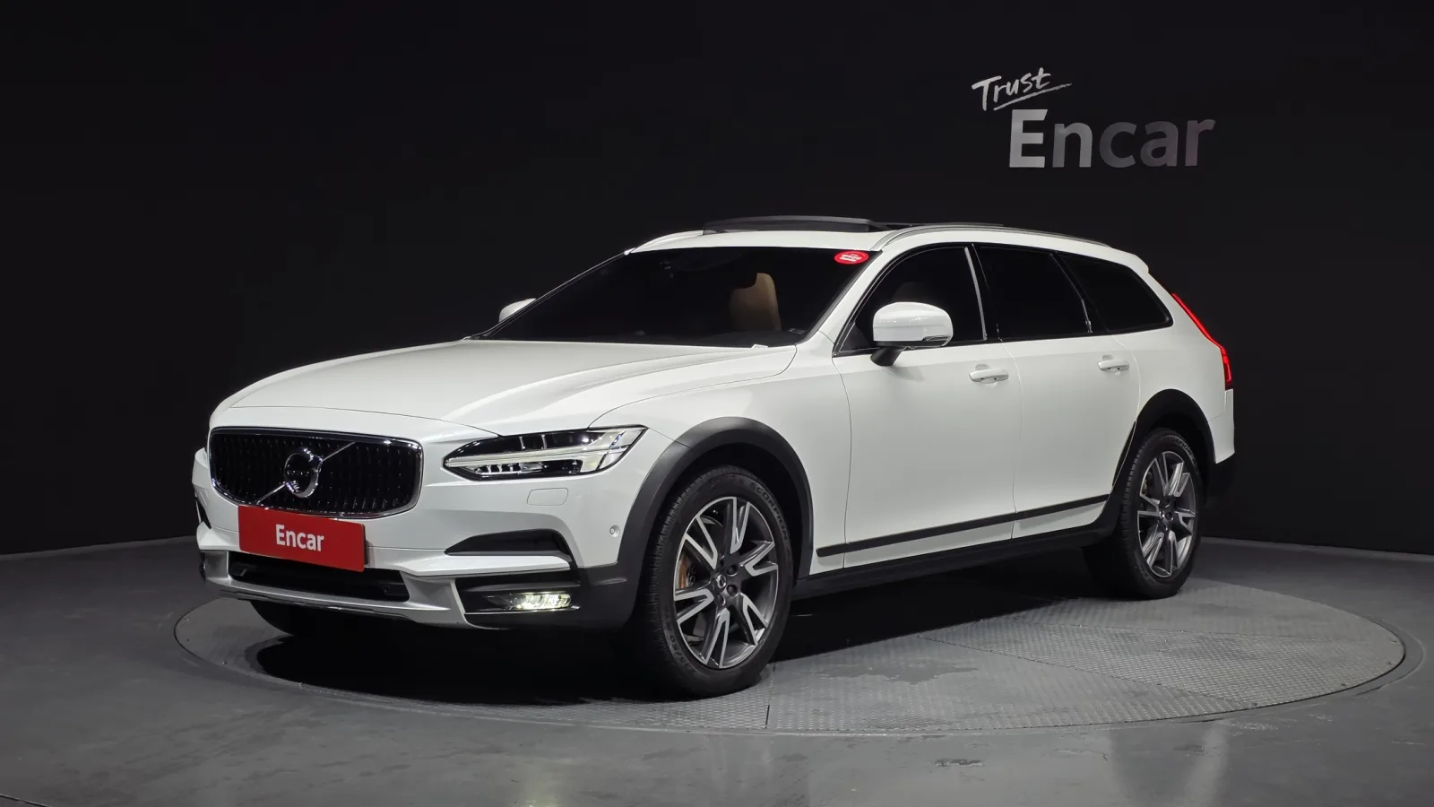 2019 Volvo V90