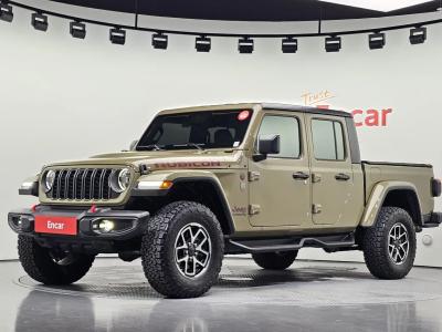 2025 Jeep Gladiator