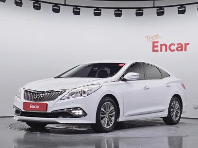 2016 Hyundai Grandeur
