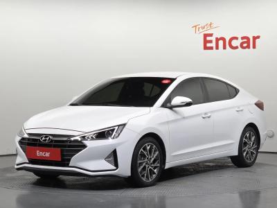 2019 Hyundai Elantra