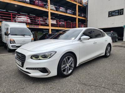 2018 Hyundai Grandeur