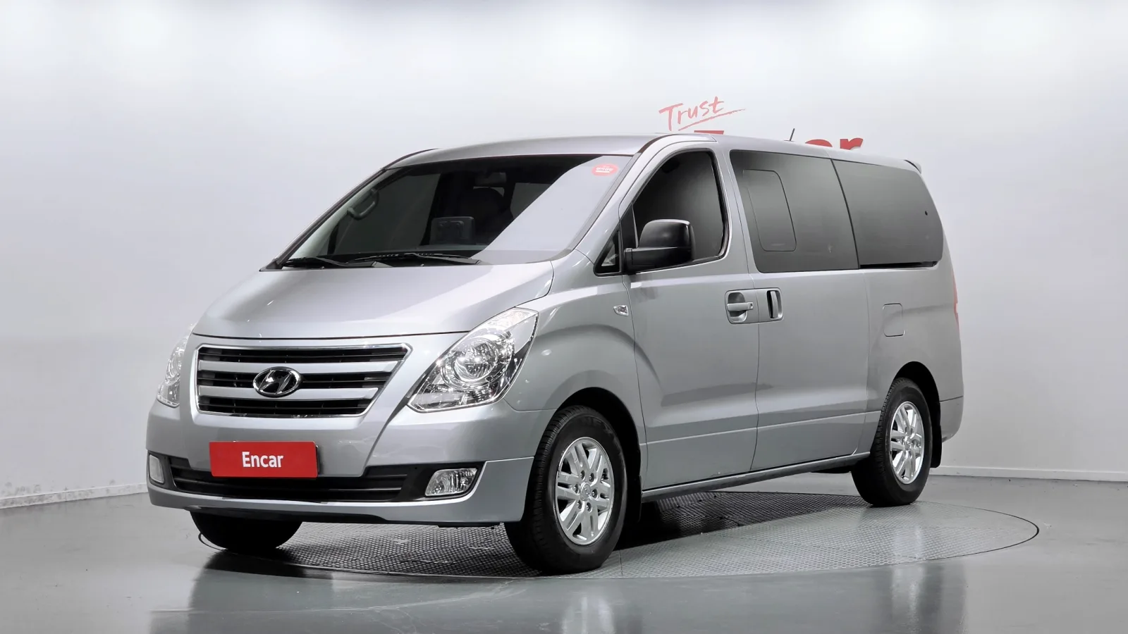 2017 Hyundai Starex