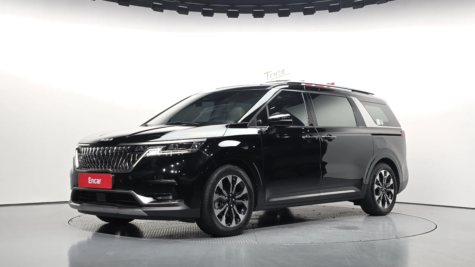 2023 Kia Carnival