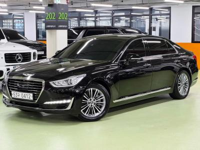 2016 Genesis EQ900