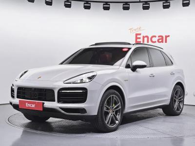 2023 Porsche Cayenne