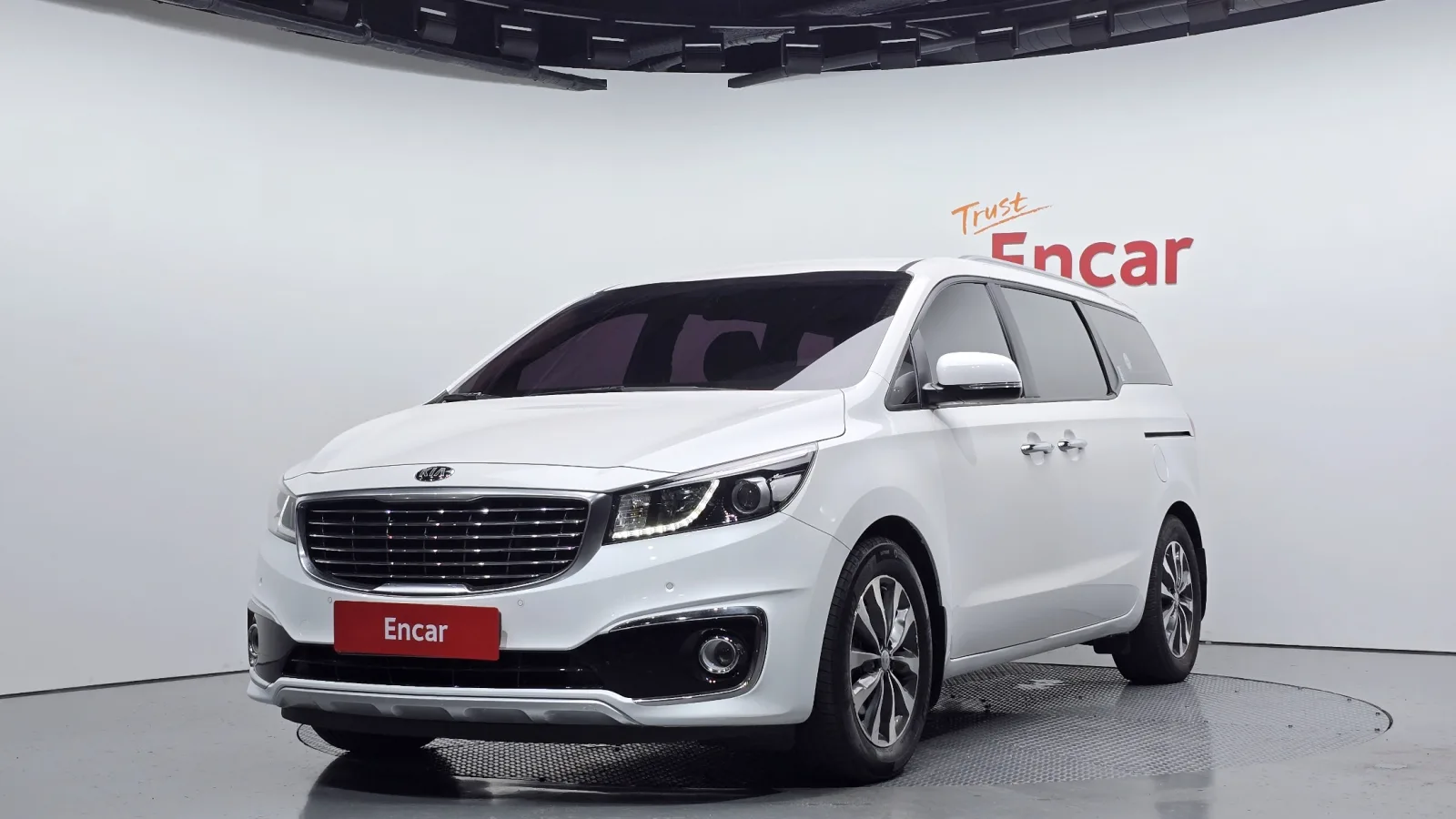 2017 Kia Carnival