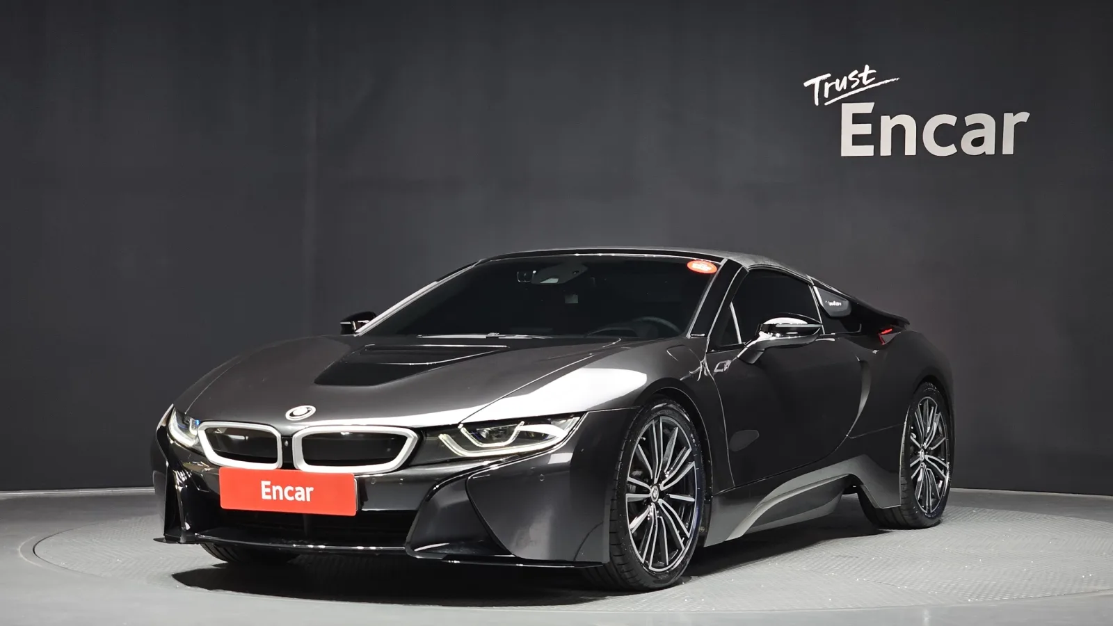 2019 BMW i8