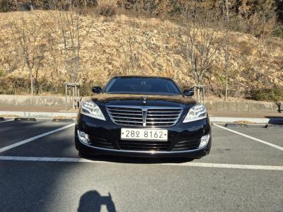 2014 Hyundai Equus