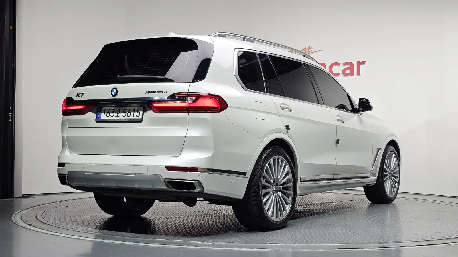 2020 BMW X7