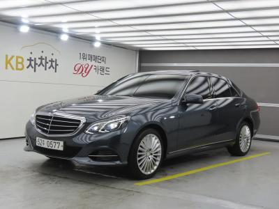 2016 Mercedes-Benz E-Class