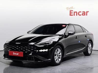 2022 Kia K8