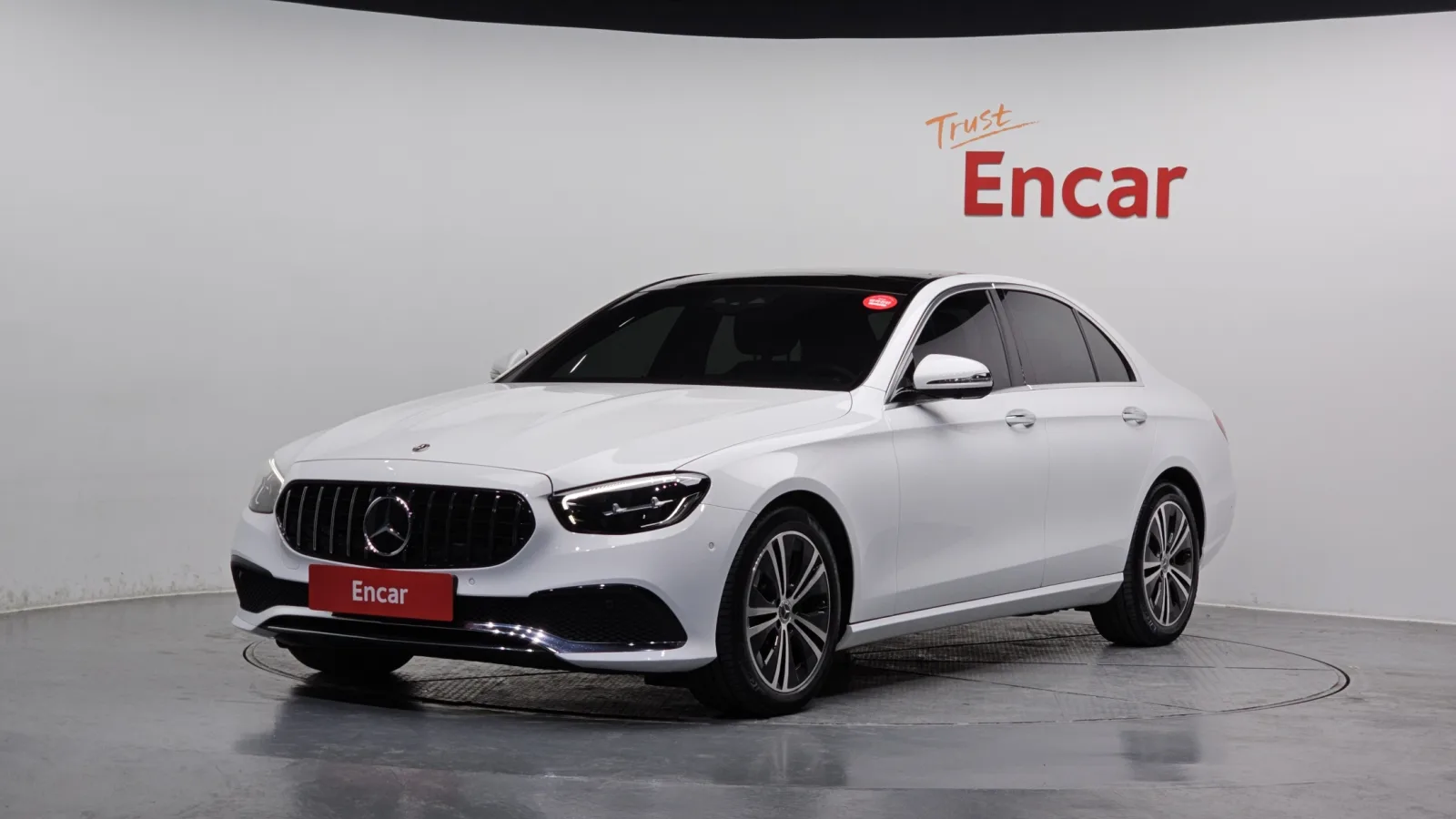 2022 Mercedes-Benz E-Class
