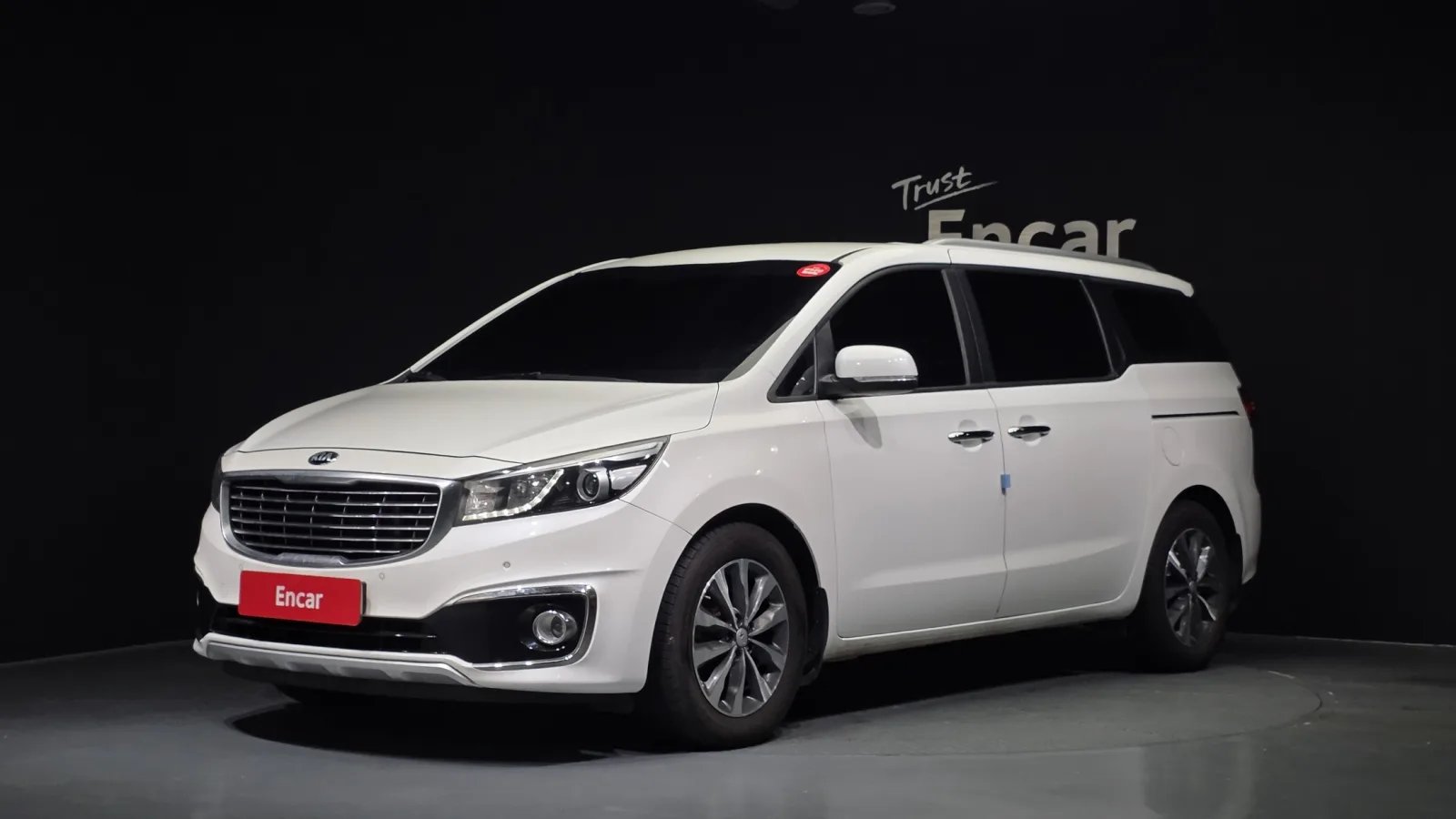 2016 Kia Carnival
