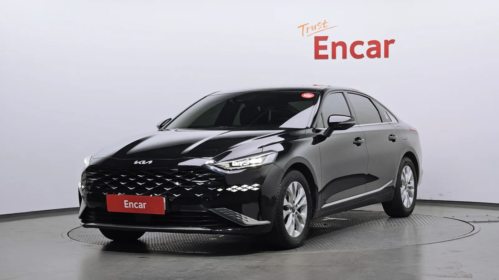 2022 Kia K8