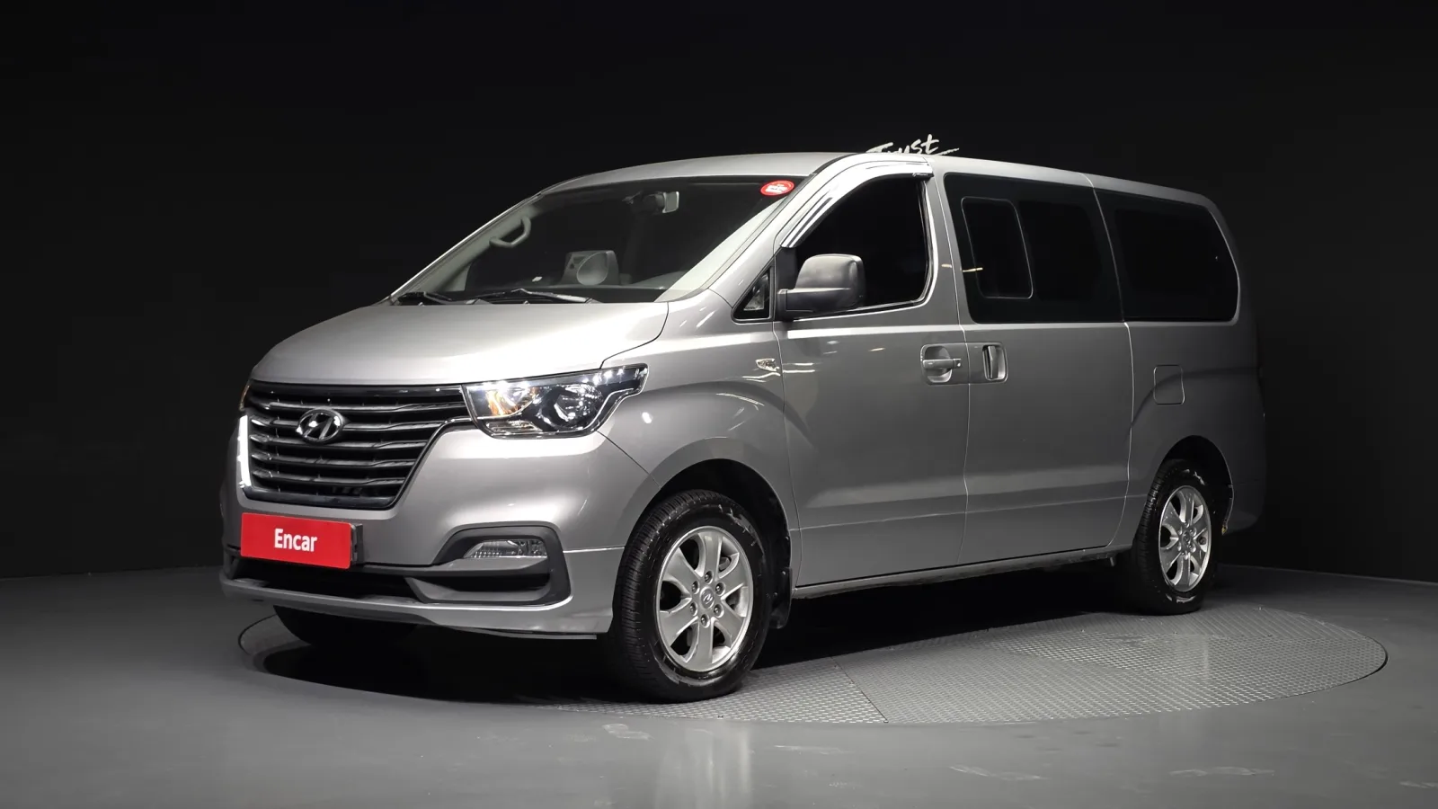 2019 Hyundai Starex