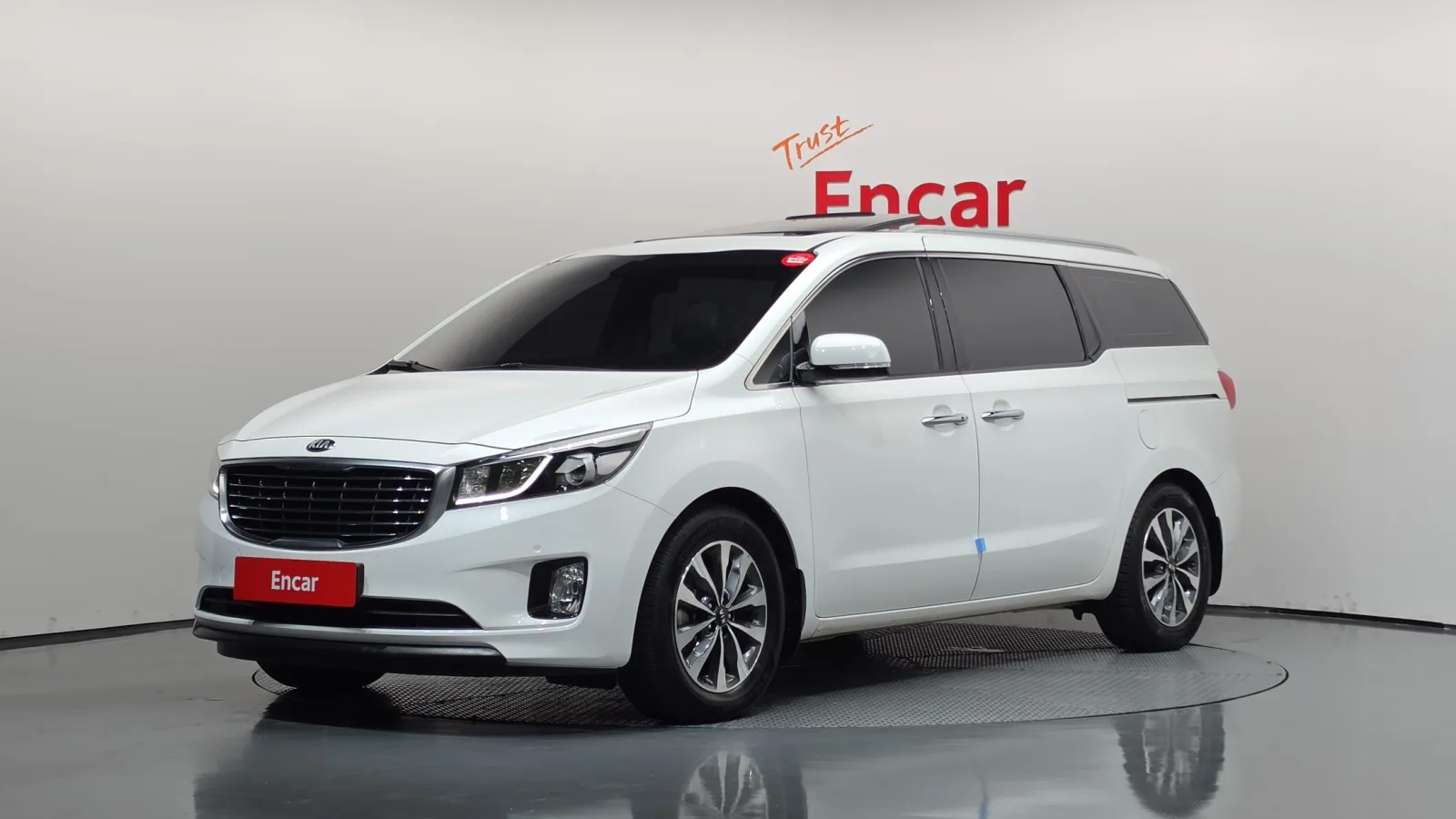 2015 Kia Carnival