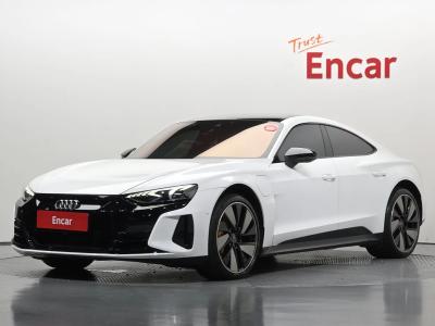 2022 Audi e-tron GT