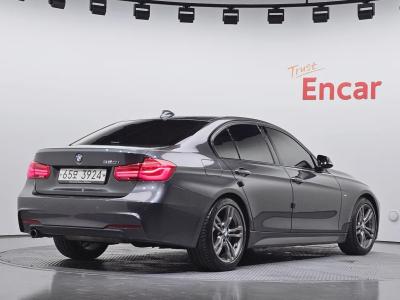 2018 BMW 3-Series