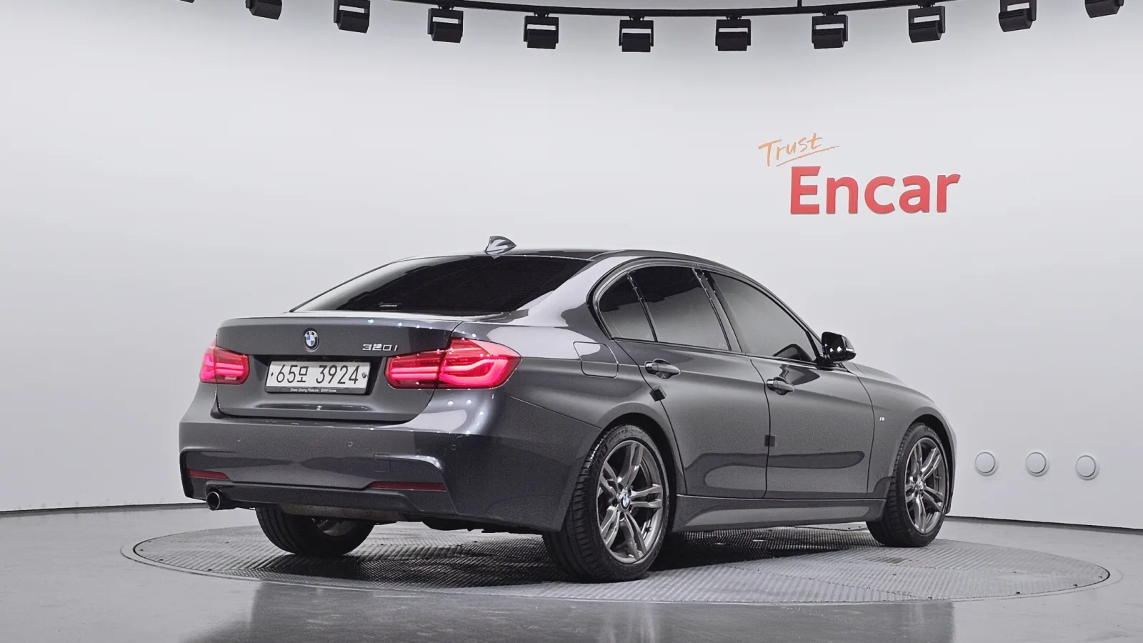 2018 BMW 3-Series