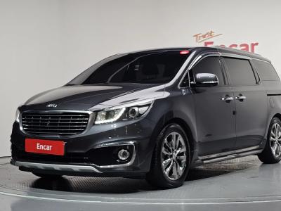 2017 Kia Carnival