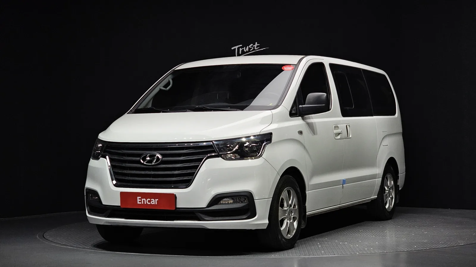 2020 Hyundai Starex