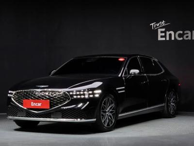 2023 Genesis G90
