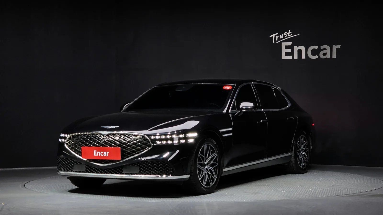2023 Genesis G90