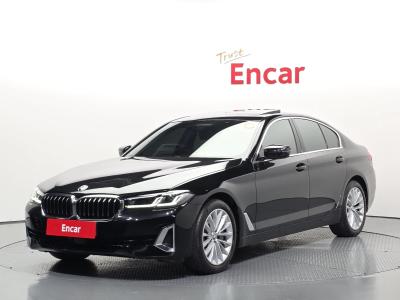 2022 BMW 5-Series