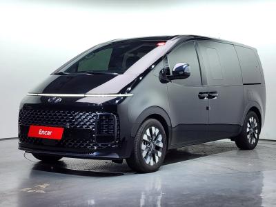 2022 Hyundai Staria