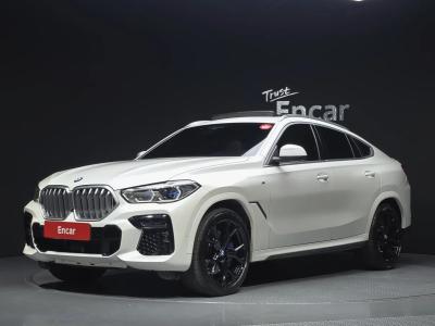 2022 BMW X6