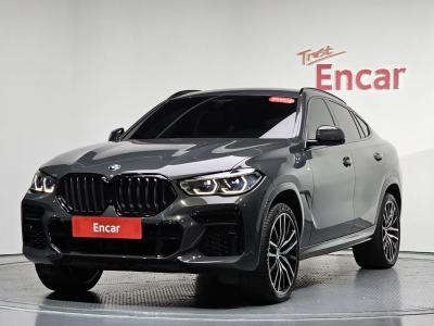 2022 BMW X6