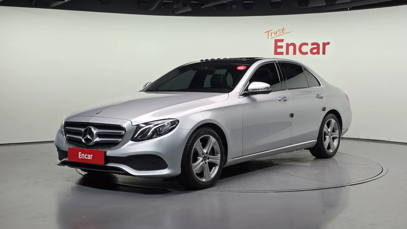 2018 Mercedes-Benz E-Class