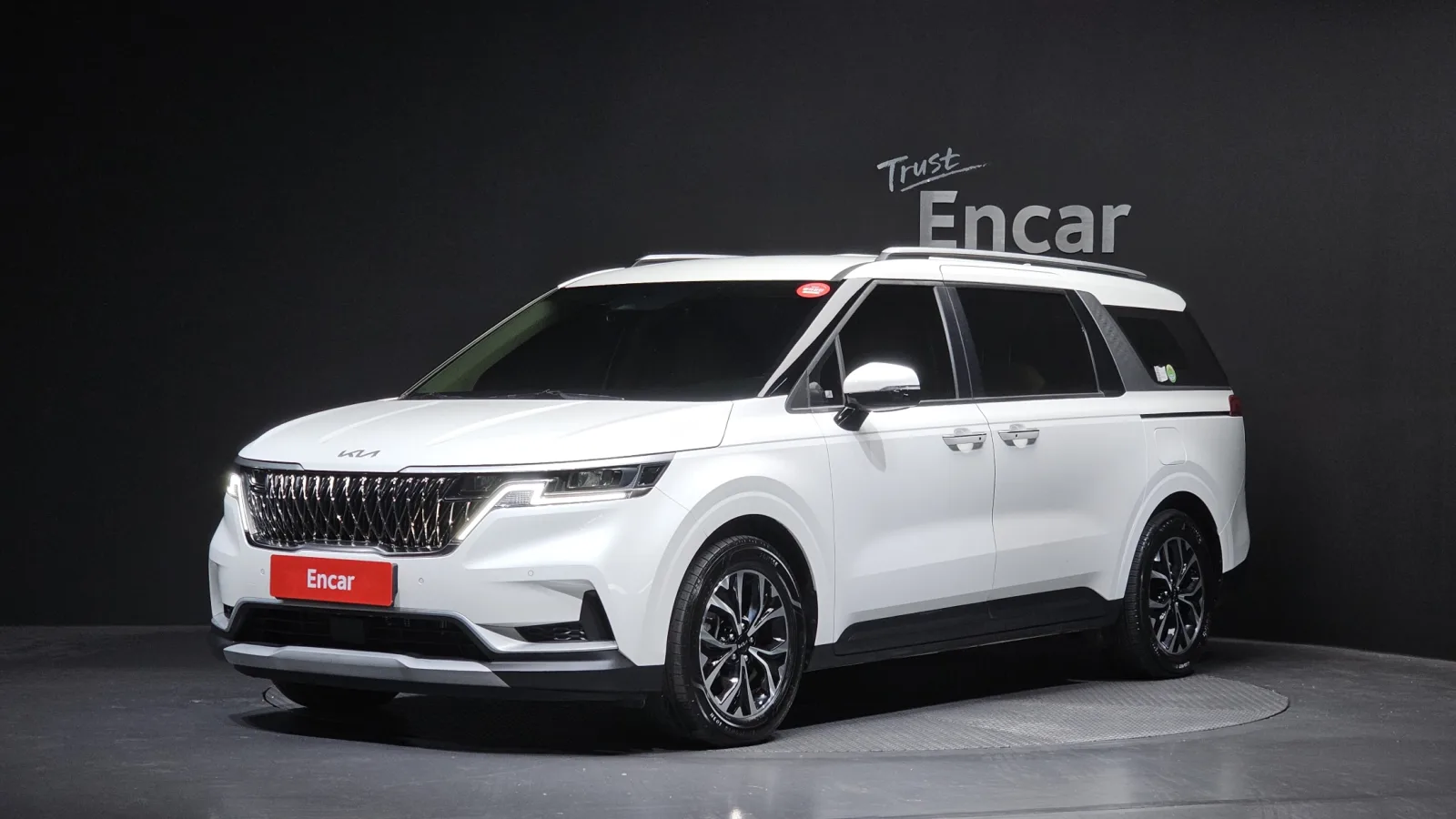2023 Kia Carnival