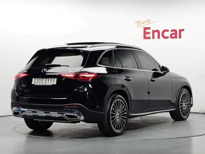 2024 Mercedes-Benz GLC-Class