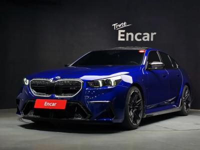 2025 BMW M5