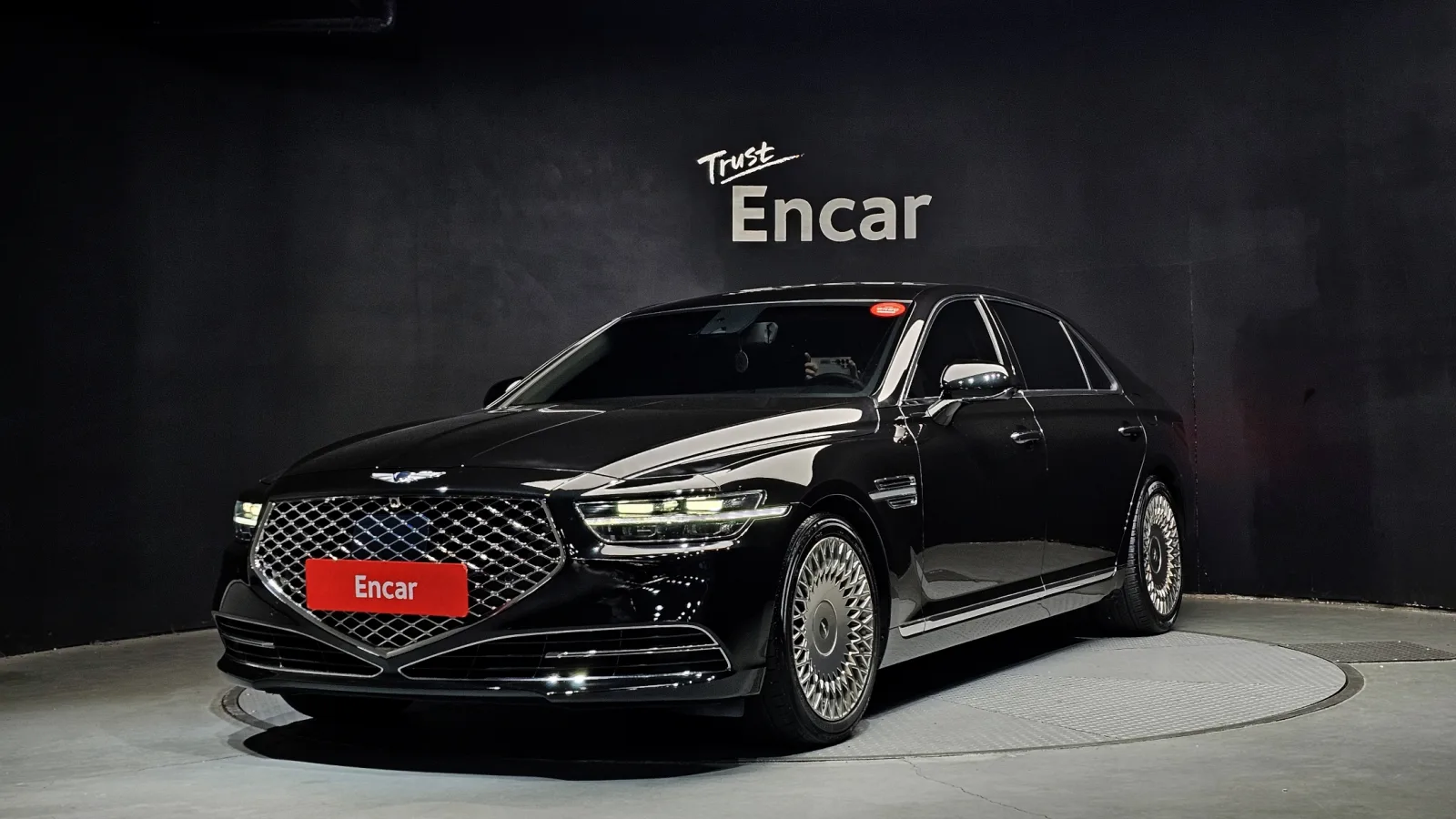 2019 Genesis G90
